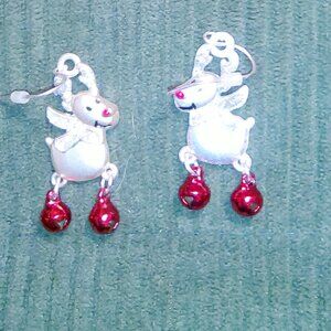 vintage raindeer earringsFinal price pls can' tafford any more discount